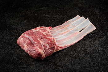 картинка Каре 4 ребра (Lamb Rack) Средний вес: 0 кг МЯСНИКИ ОТАРА -  от магазина Meridian